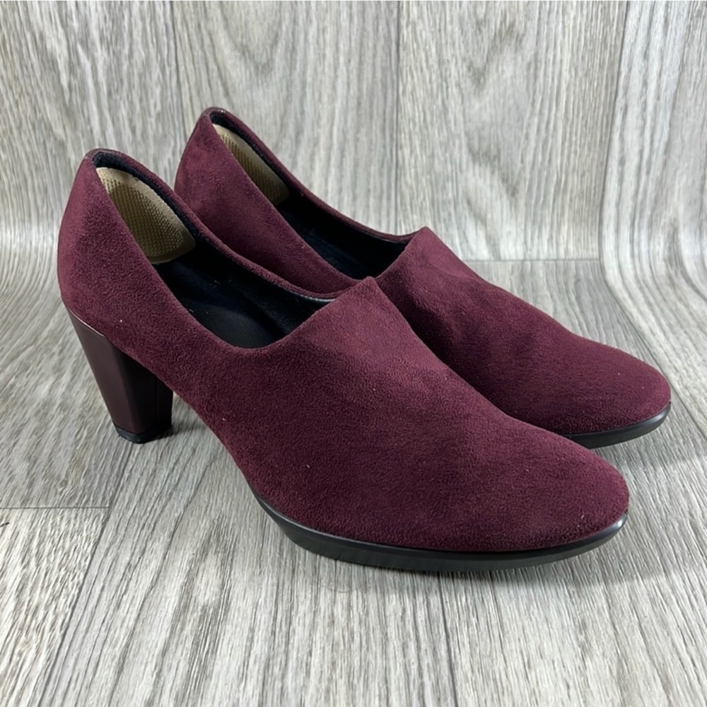 Elegant Burgundy Women's Heels